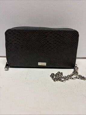 Black Textured Zip Wallet Clutch with Chain